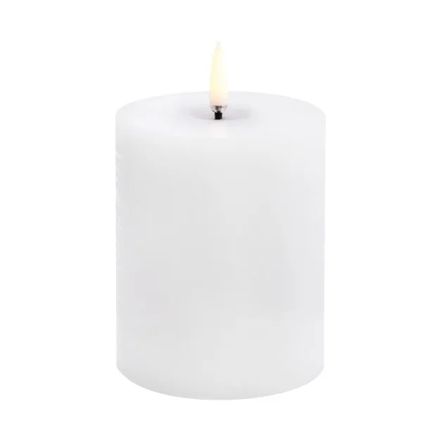 Uyuni LED Block Candle melted, White rustic, Ø7.8x10 cm Uyuni Lighting