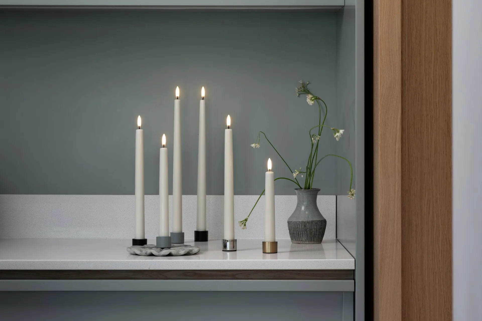 Uyuni LED Taper candles white 2-pack, Ø2,3x20 cm Uyuni Lighting