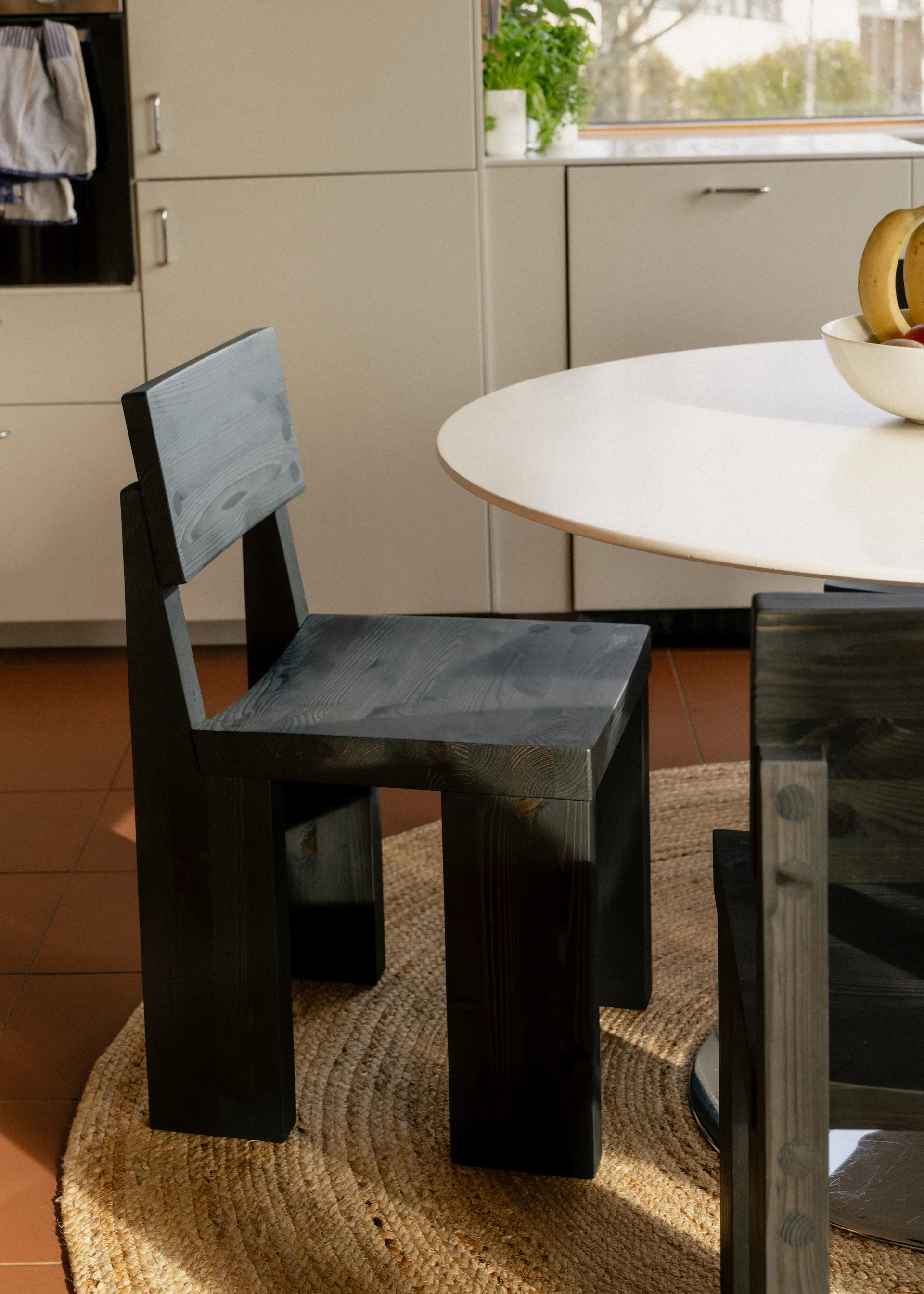 001 Dining Chair chair, Black-stained pine Vaarnii