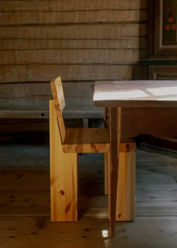 001 Dining Chair chair - Matte oil-waxed pine - Vaarnii