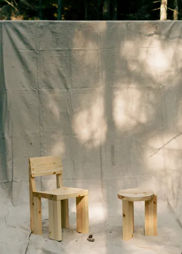 001 Stool stool - Matte oil-waxed pine, Ø40x44 cm - Vaarnii