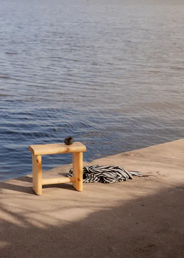 002 Ast Stool stool - Matte oil-waxed pine, 55x26x45 cm - Vaarnii