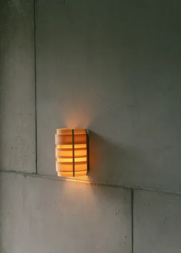 1004 Hans Wall Light - Matte oil-waxed pine, 16x24 cm - Vaarnii