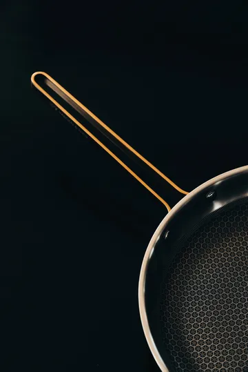 Arvet hammered black frying pan - Modell Xb. Ø28 cm - Vargen & Thor