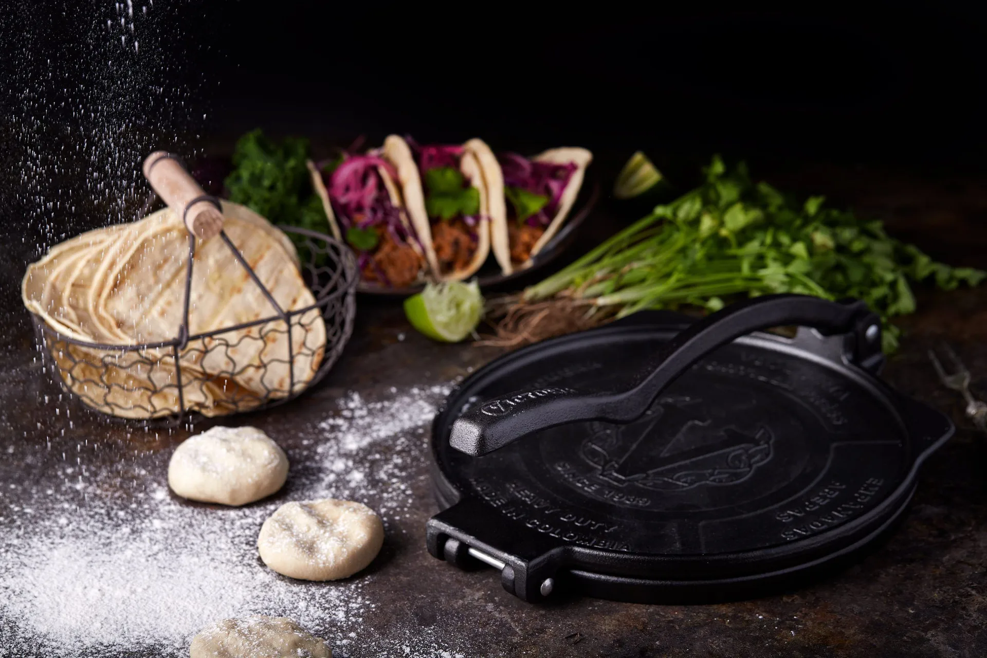 Heavy duty tortilla press Ø25 cm, Black Victoria