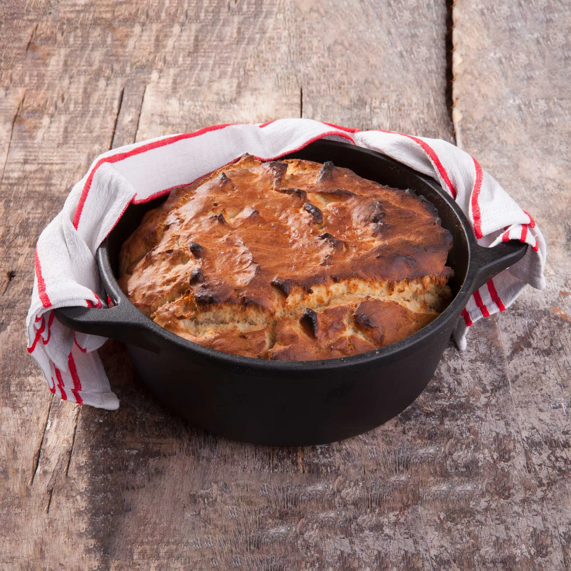 Victoria cast iron casserole, enamelled, 3.8 l Victoria