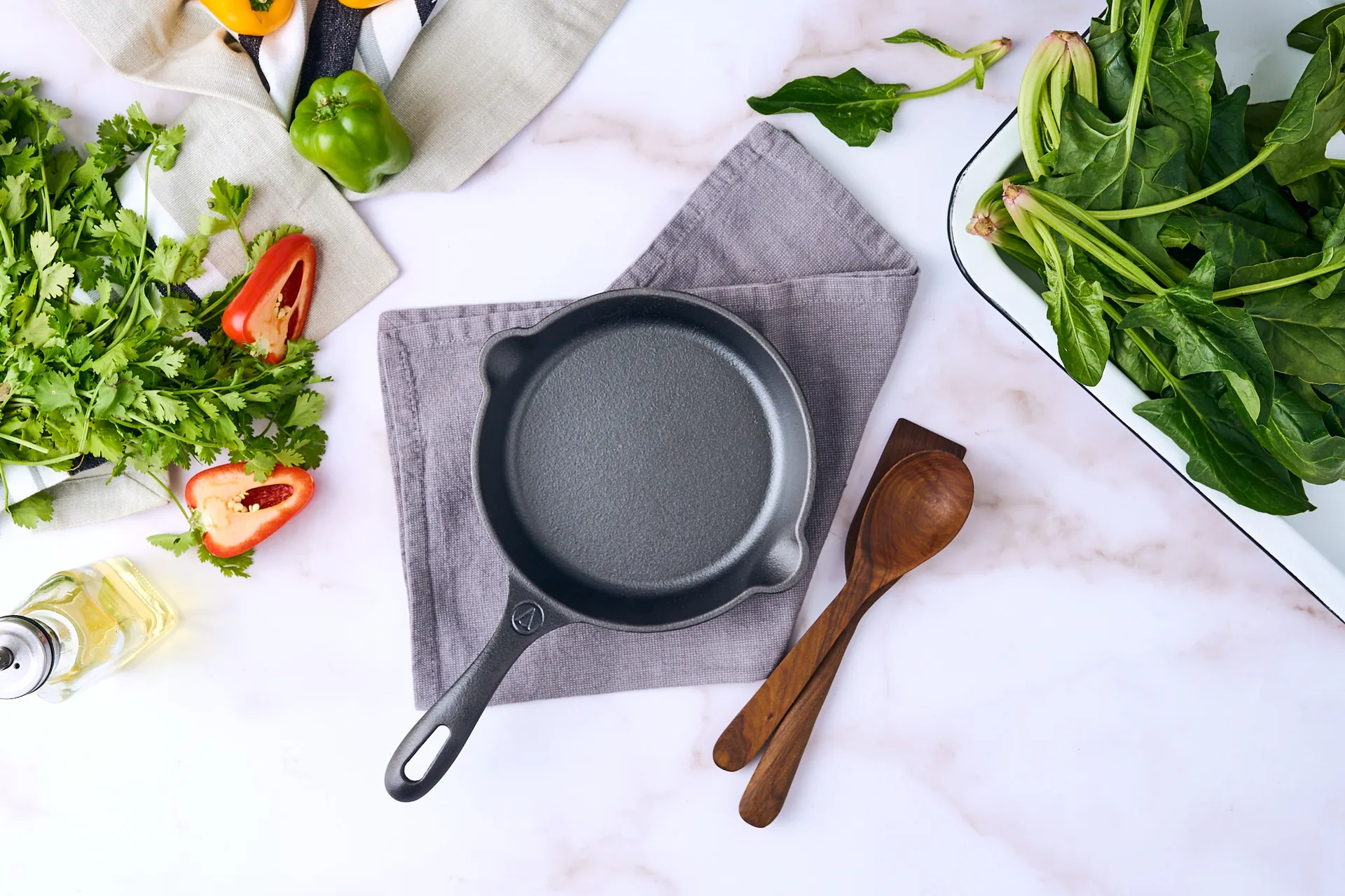 Victoria cast iron frying pan pre-seasoned, Ø16 cm Victoria
