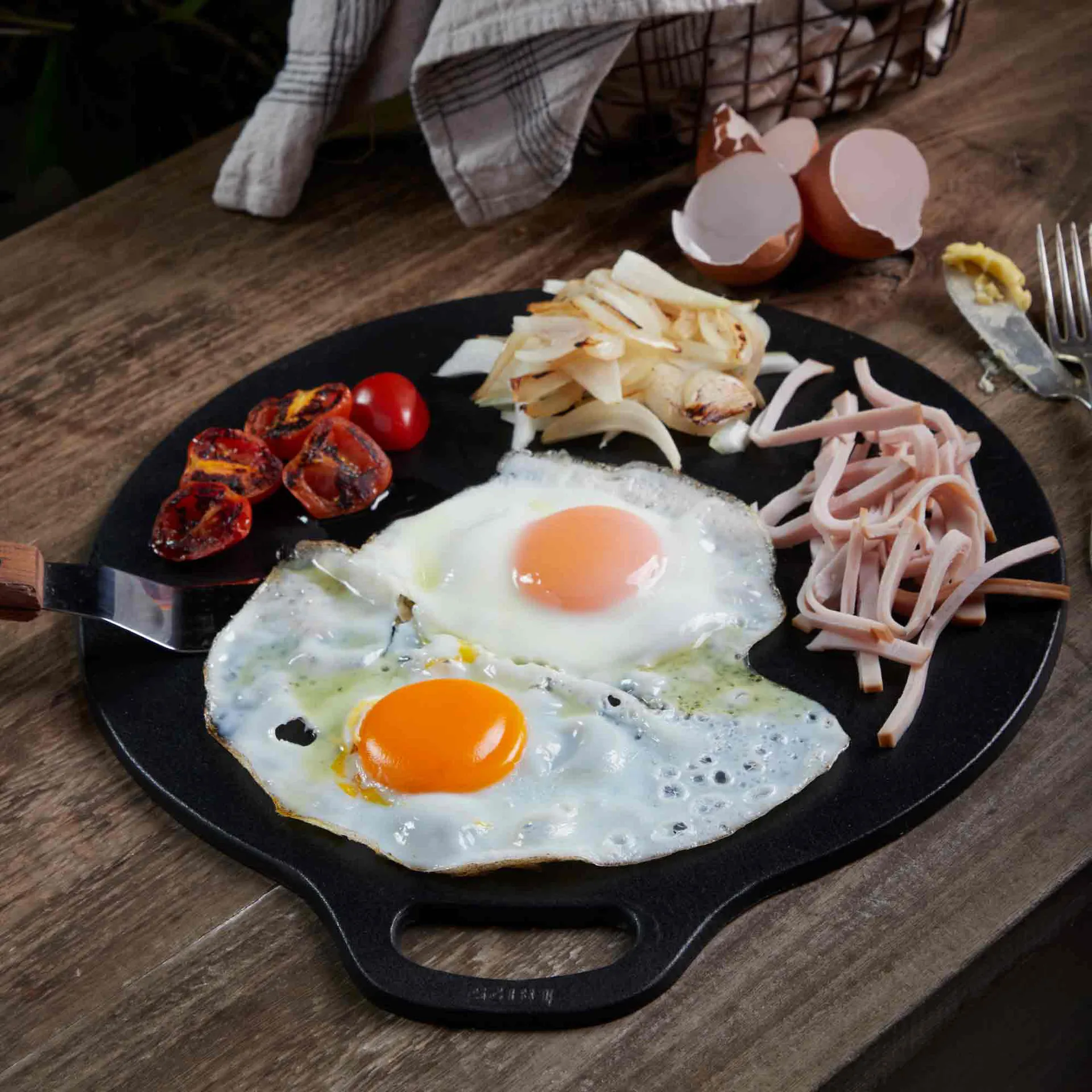 Victoria Tawa cast iron griddle pan, enamelled, Ø38 cm Victoria