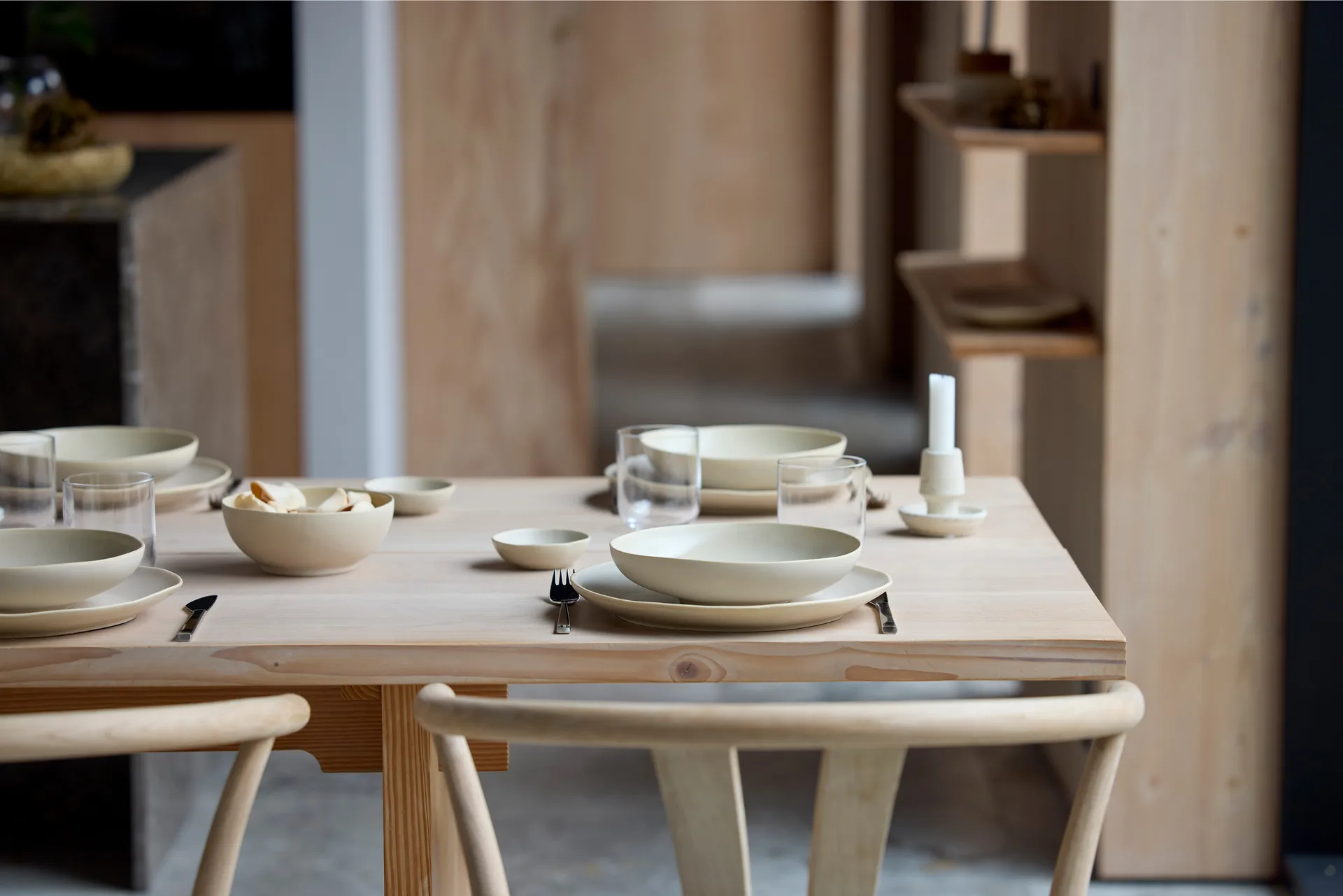 Shoku plate Ø27 cm, Beige Villa Collection