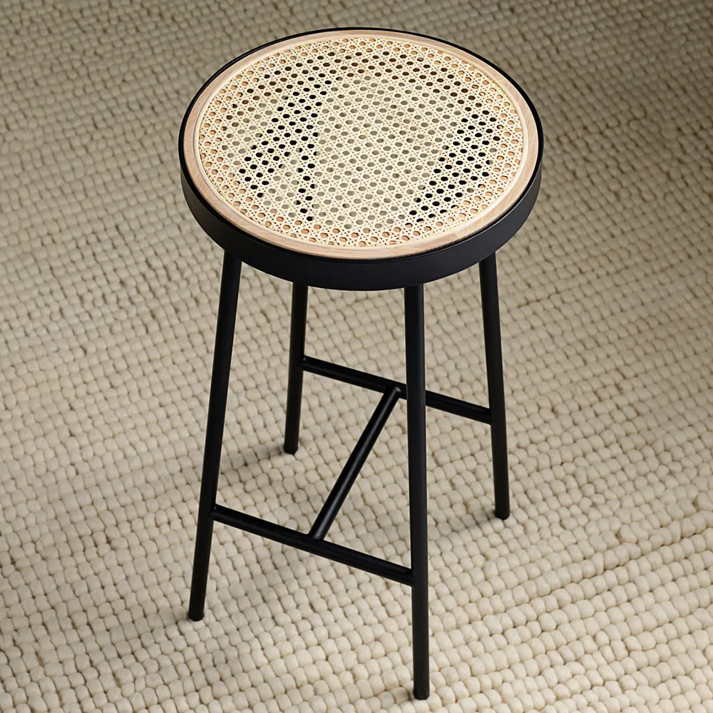 Be My Guest barstool, Rattan, black steel legs Warm Nordic