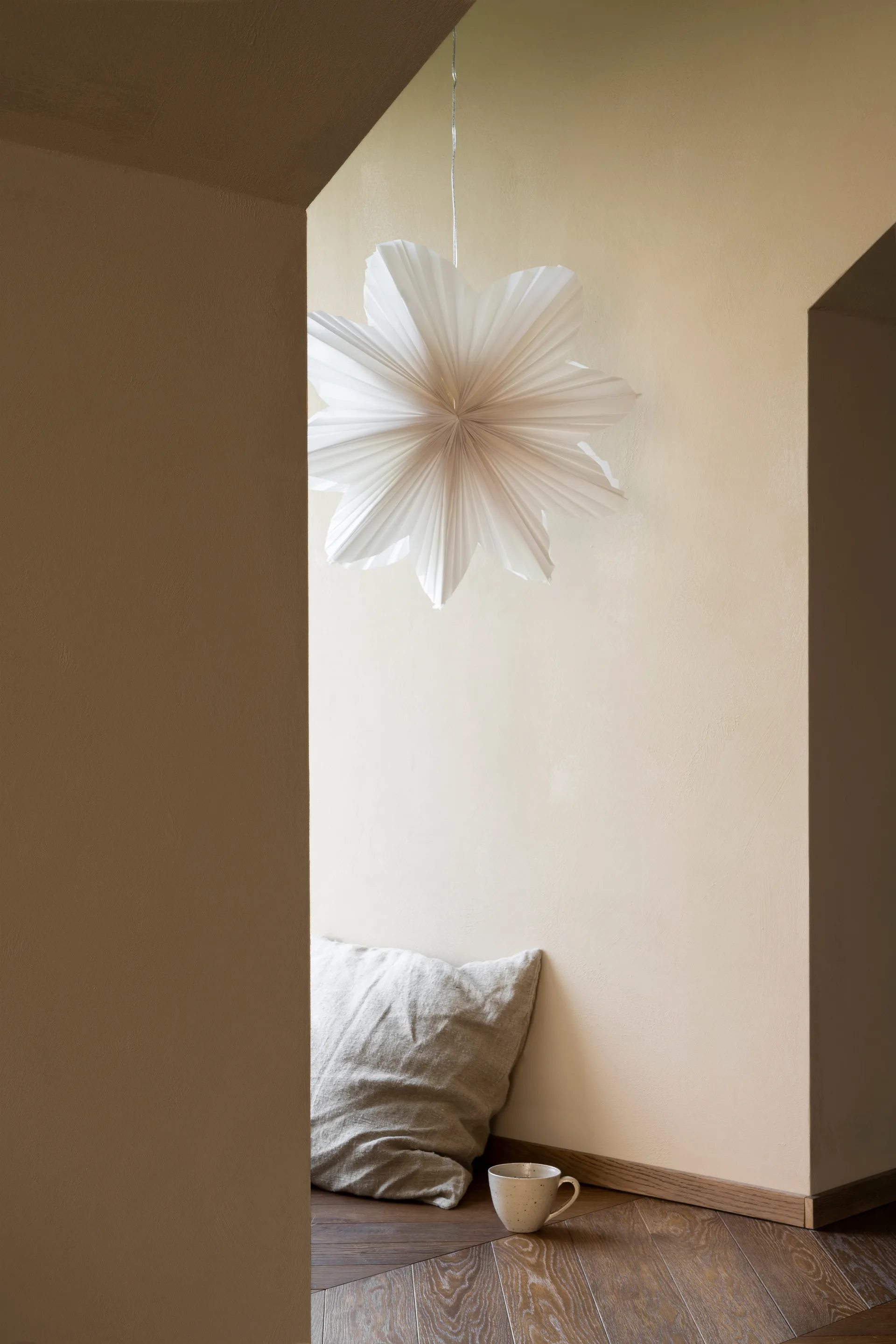 Daisy advent star Ø60 cm, White Watt & Veke