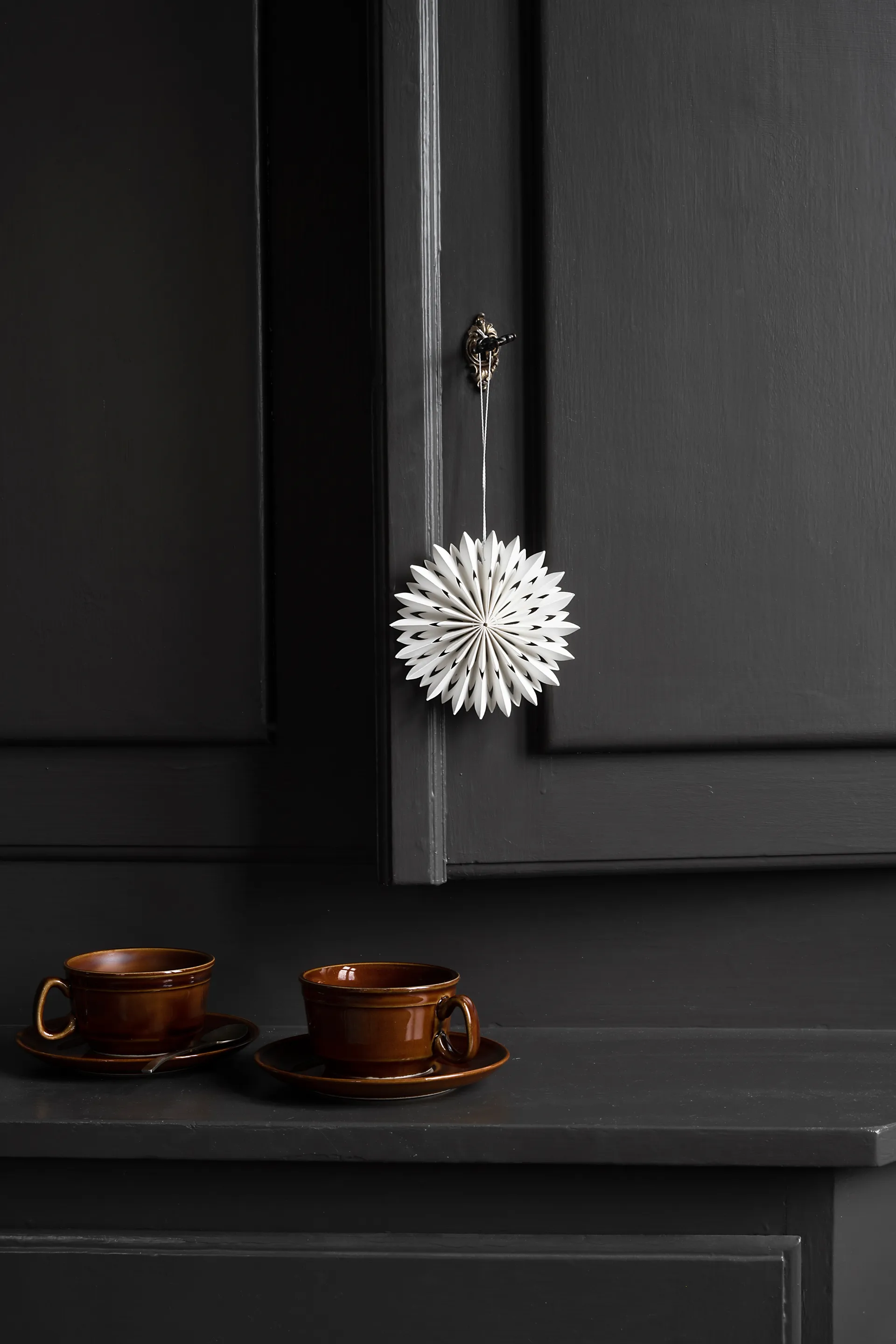 Flake Christmas decoration Ø10 cm, White Watt & Veke