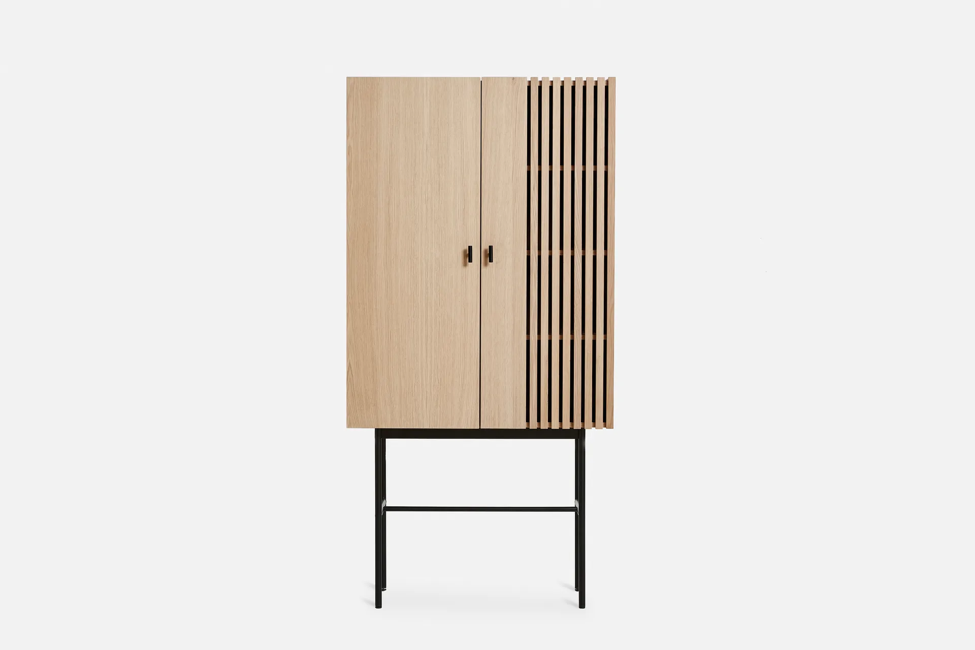 Array cabinet. 80 cm, White pigmented oak Woud