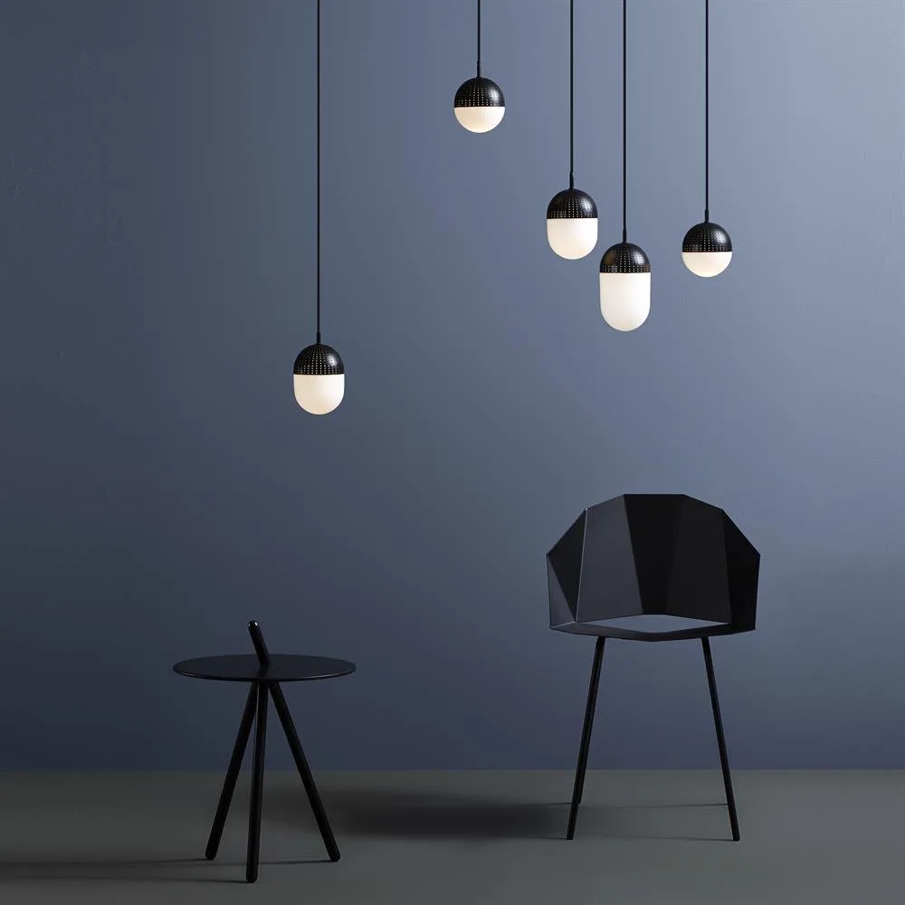 Dot pendant small, black Woud