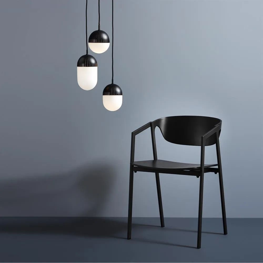Dot pendant small, black Woud