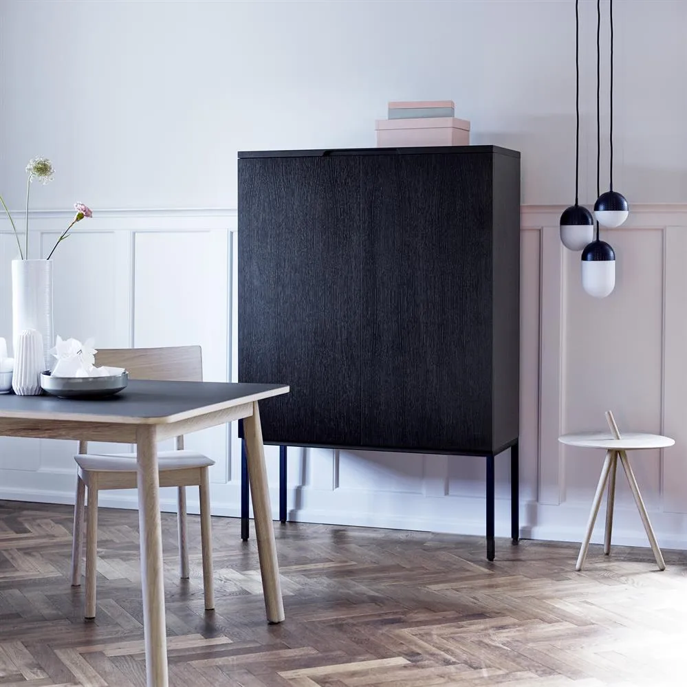 Dot pendant small, black Woud