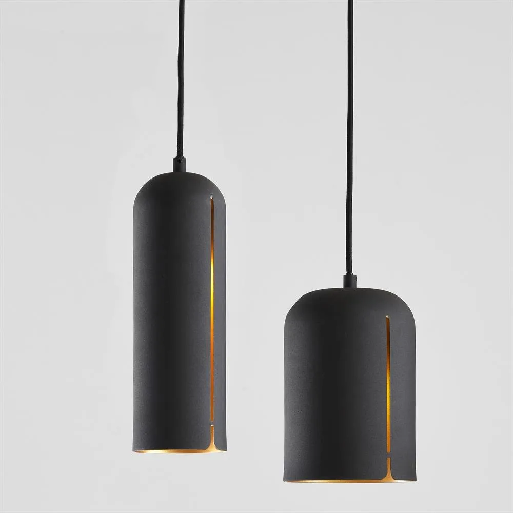 Gap pendant short, black Woud