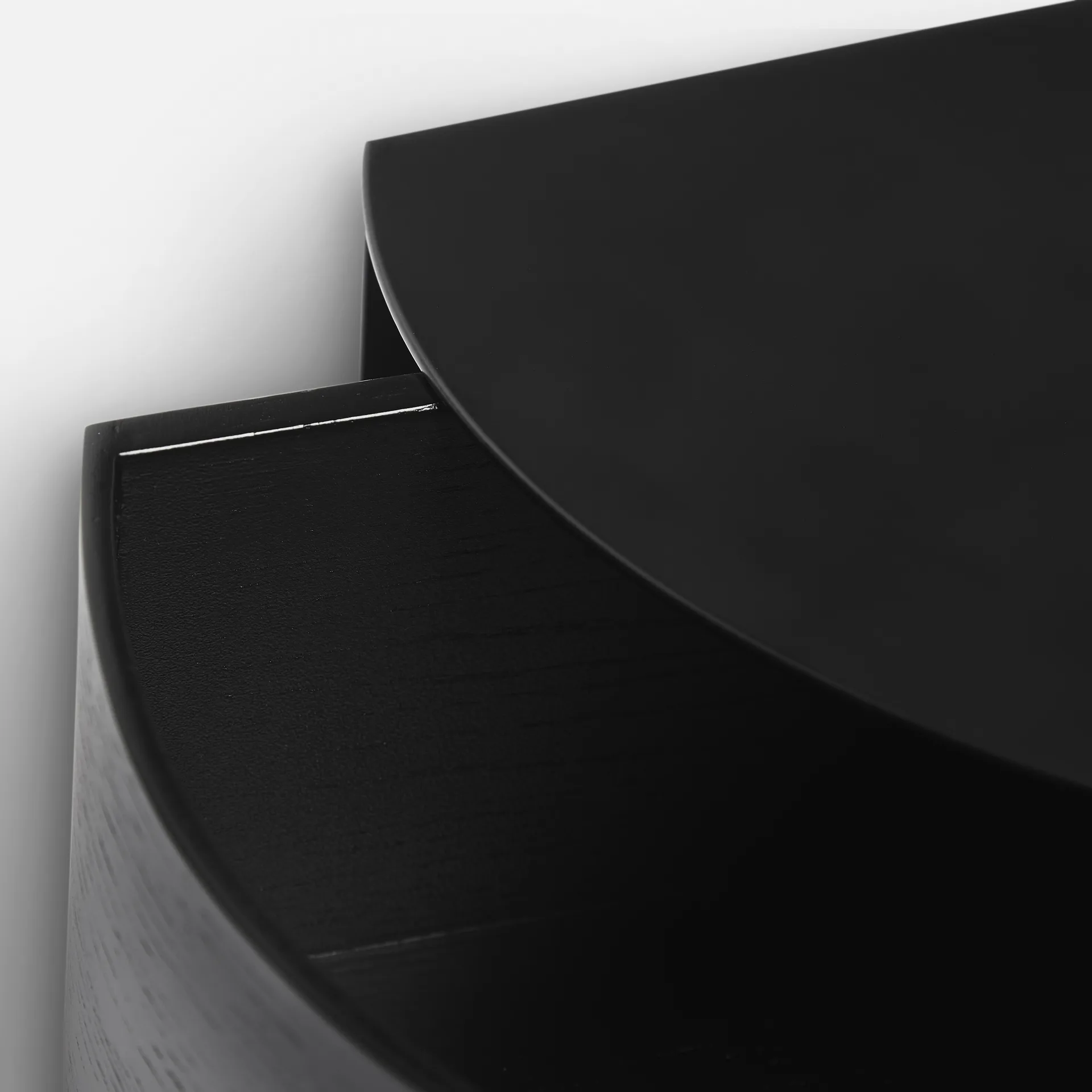 Wallie shelf, Black Woud