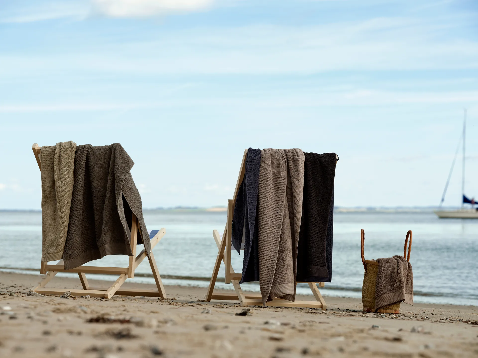 Classic bath towel 70x140 cm, Taupe Zone Denmark