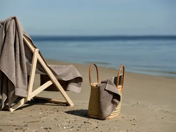 Classic bath towel 70x140 cm - Taupe - Zone Denmark