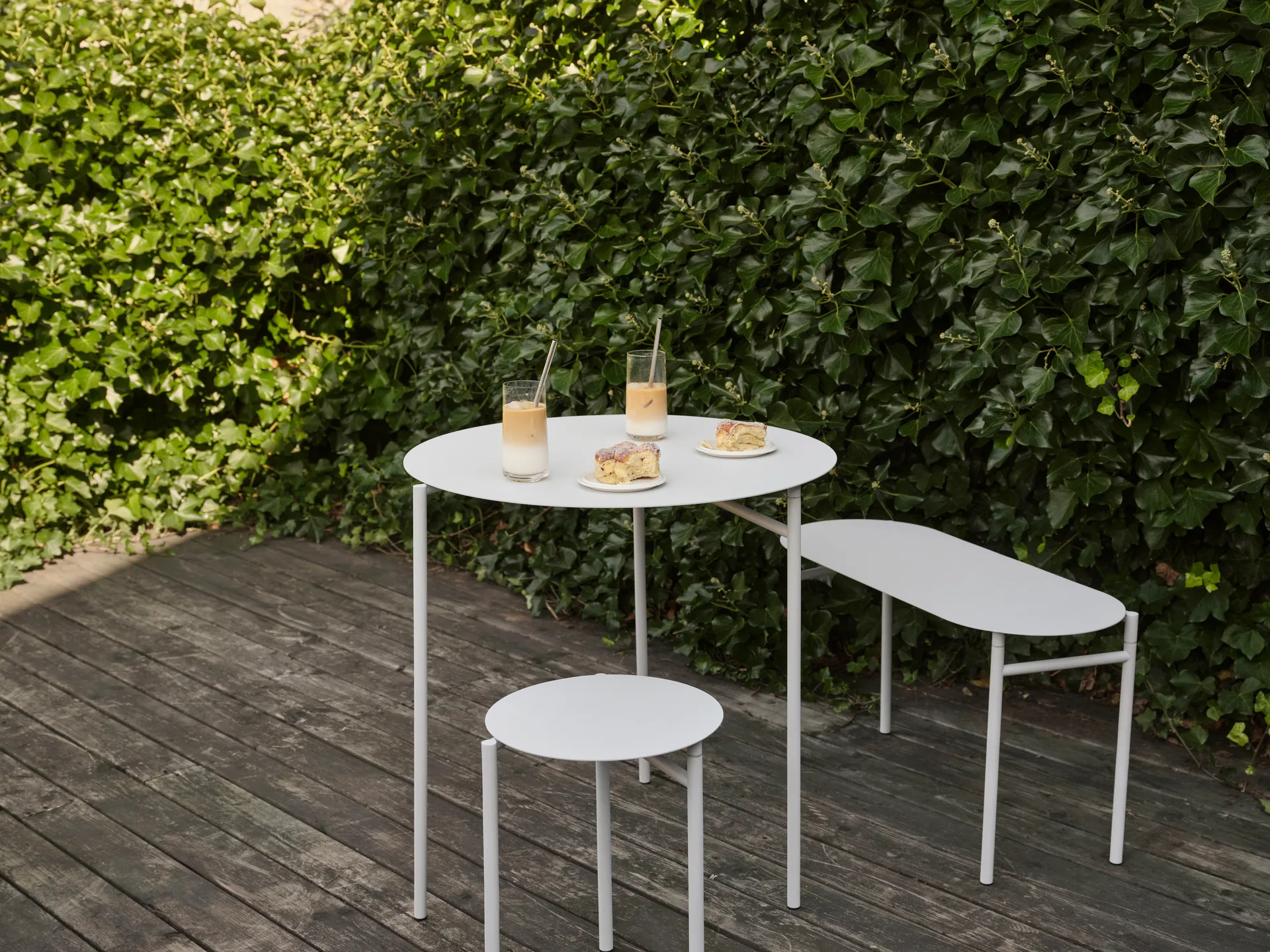 Disc table Ø70 cm, Soft Grey Zone Denmark