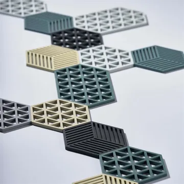 Hexagon trivet - black - Zone Denmark