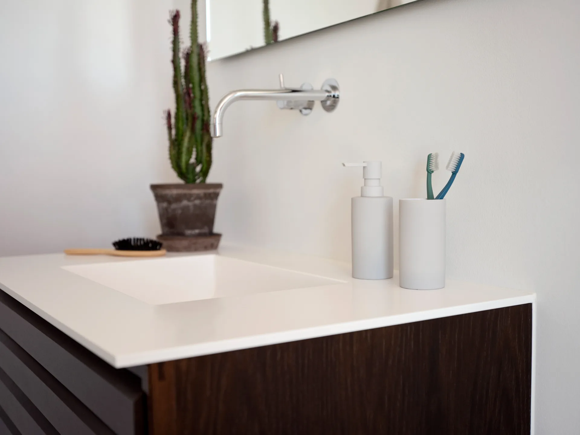 Solo Soap Pump, Soft Grey Zone Denmark