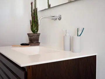 Solo Soap Pump - Soft Grey - Zone Denmark