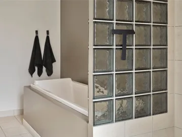 Ume scraper with holder - Black - Zone Denmark